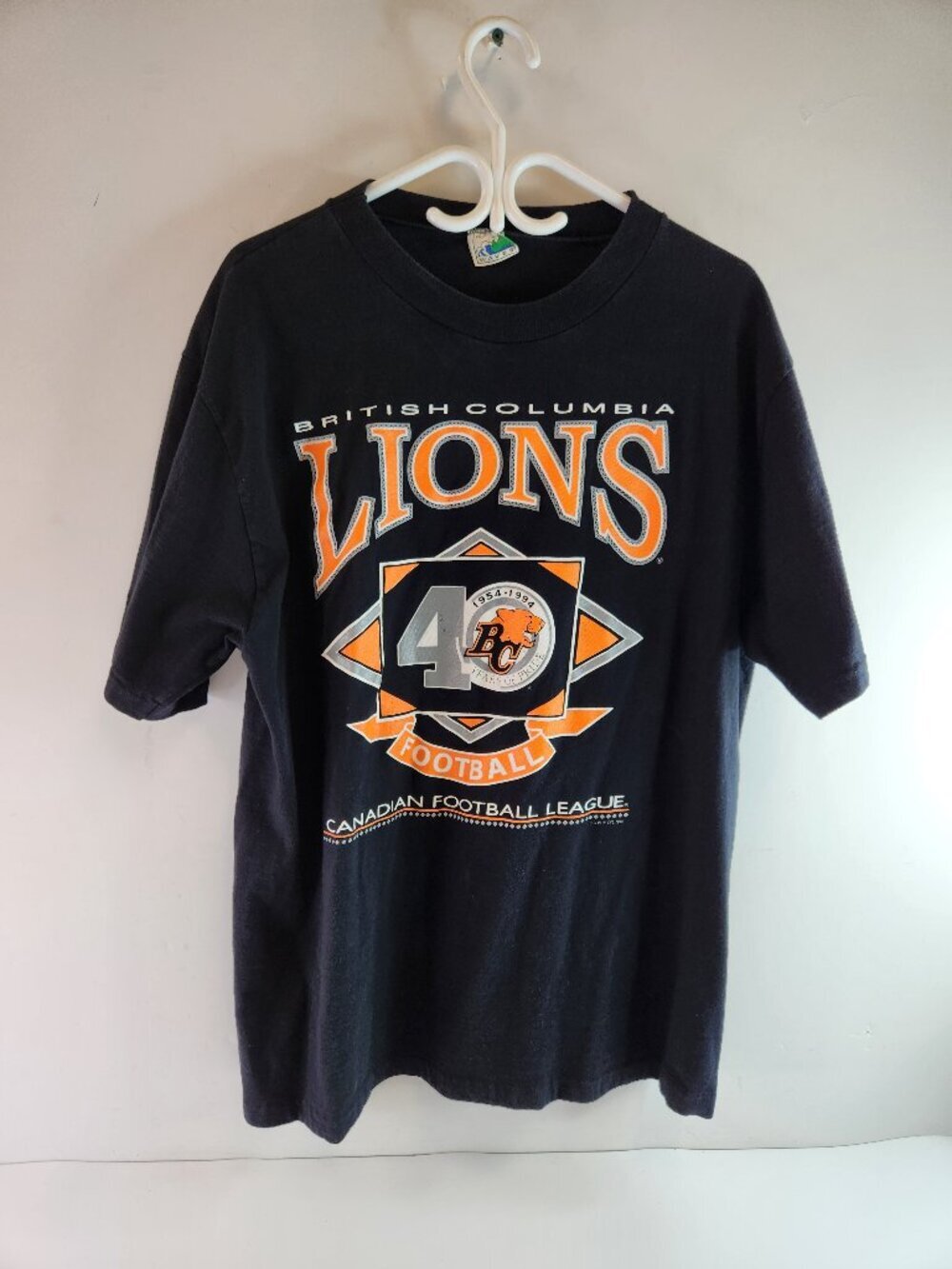 BC Lions CFL Football T-Shirt Mens Size Large 40 Years of Pride 1954-1994 Vtg